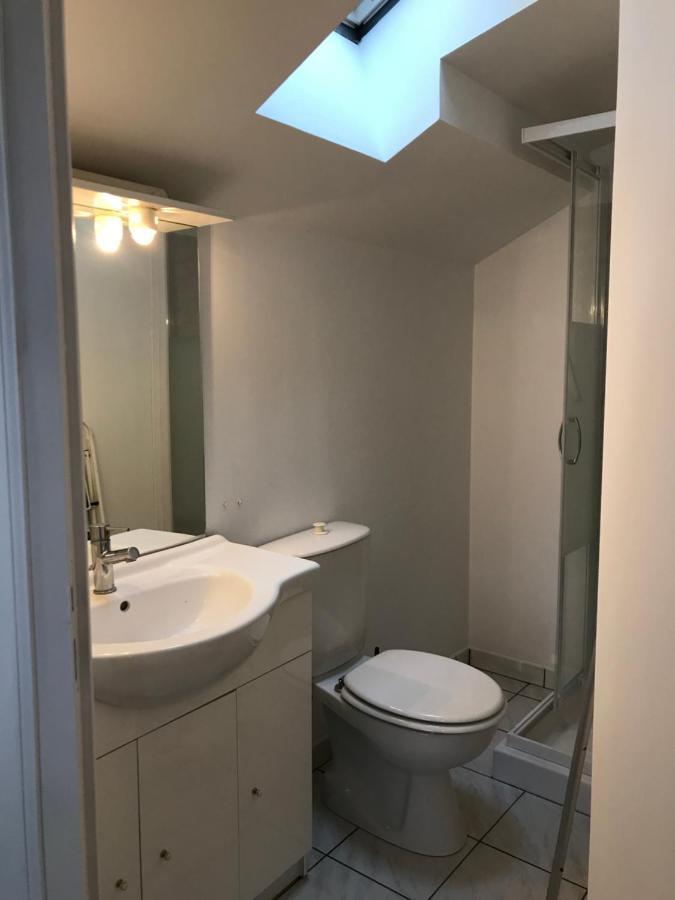 Apartment Le Petit Faure - Face Aux Thermes - Calme - Parking Gratuit Vichy